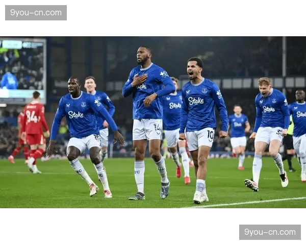 英超保级形势预测：六队陷入混战，卢顿与埃弗顿迎来直接对话