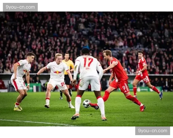 红牛竞技场现场：莱比锡半场完成12次成功抢断，随即形成3次绝佳射门机会